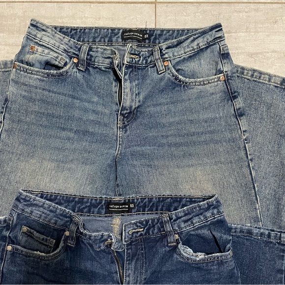 2 Pairs of Size 3 Jeans - Picture 2 of 7